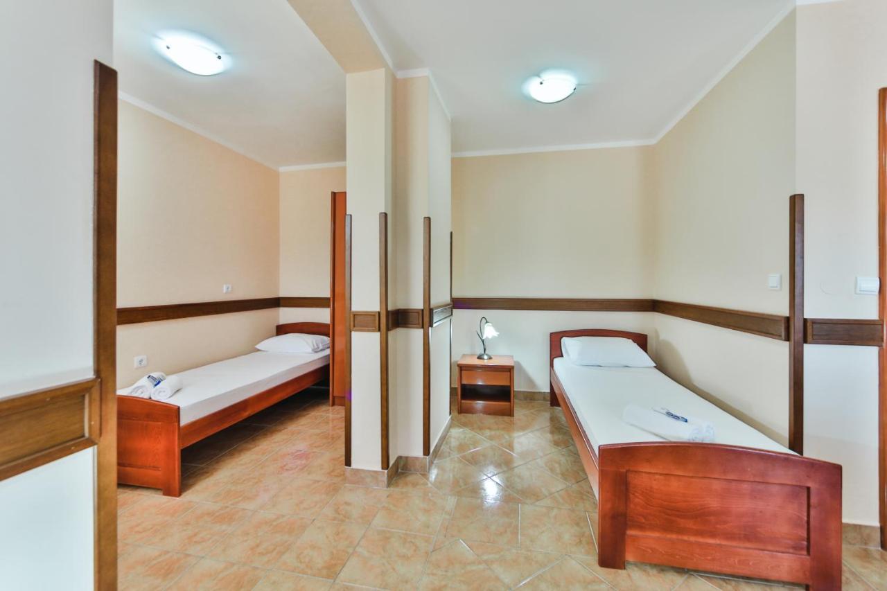 Garni Hotel Koral Budva Exteriér fotografie