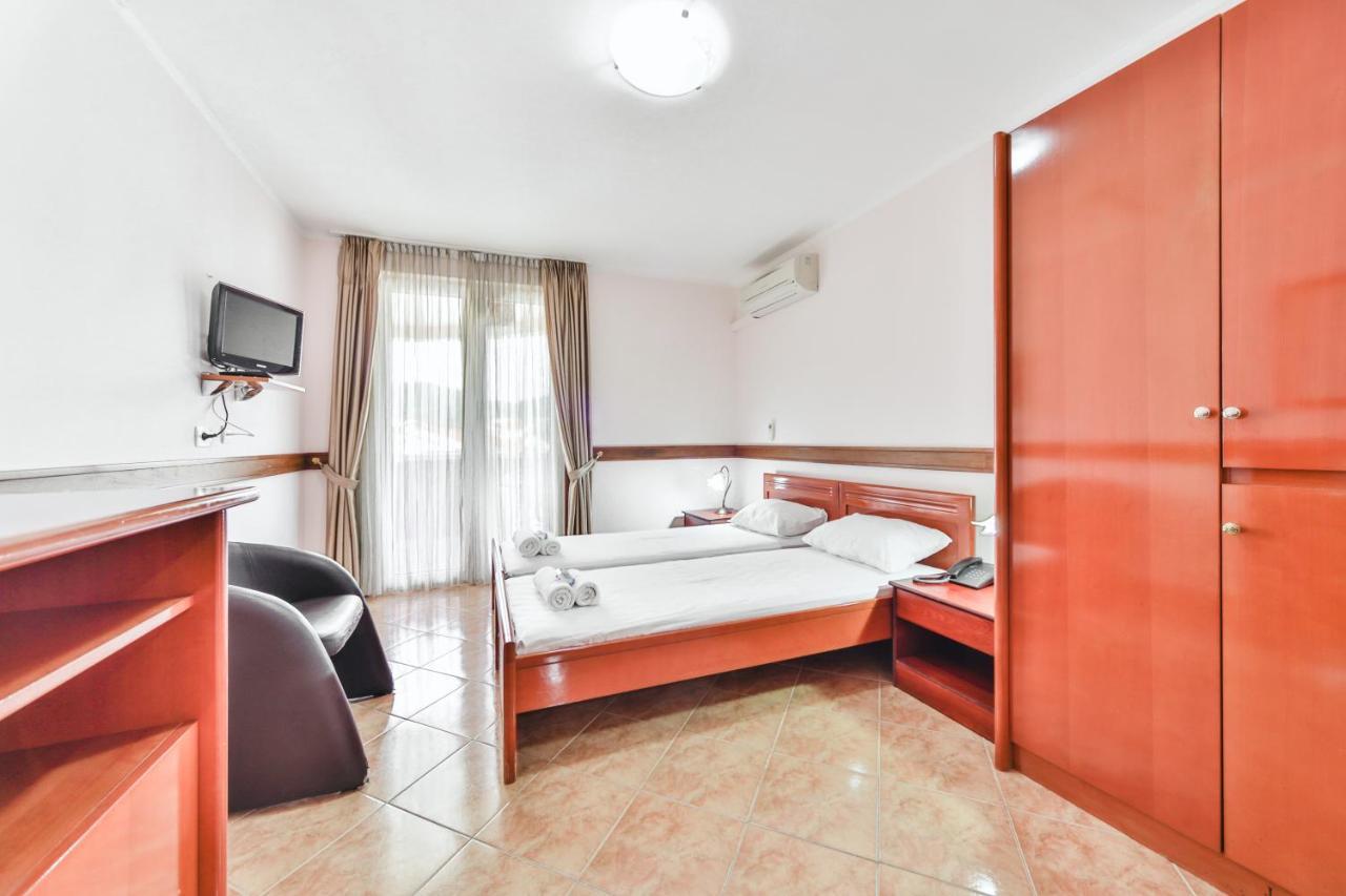 Garni Hotel Koral Budva Exteriér fotografie