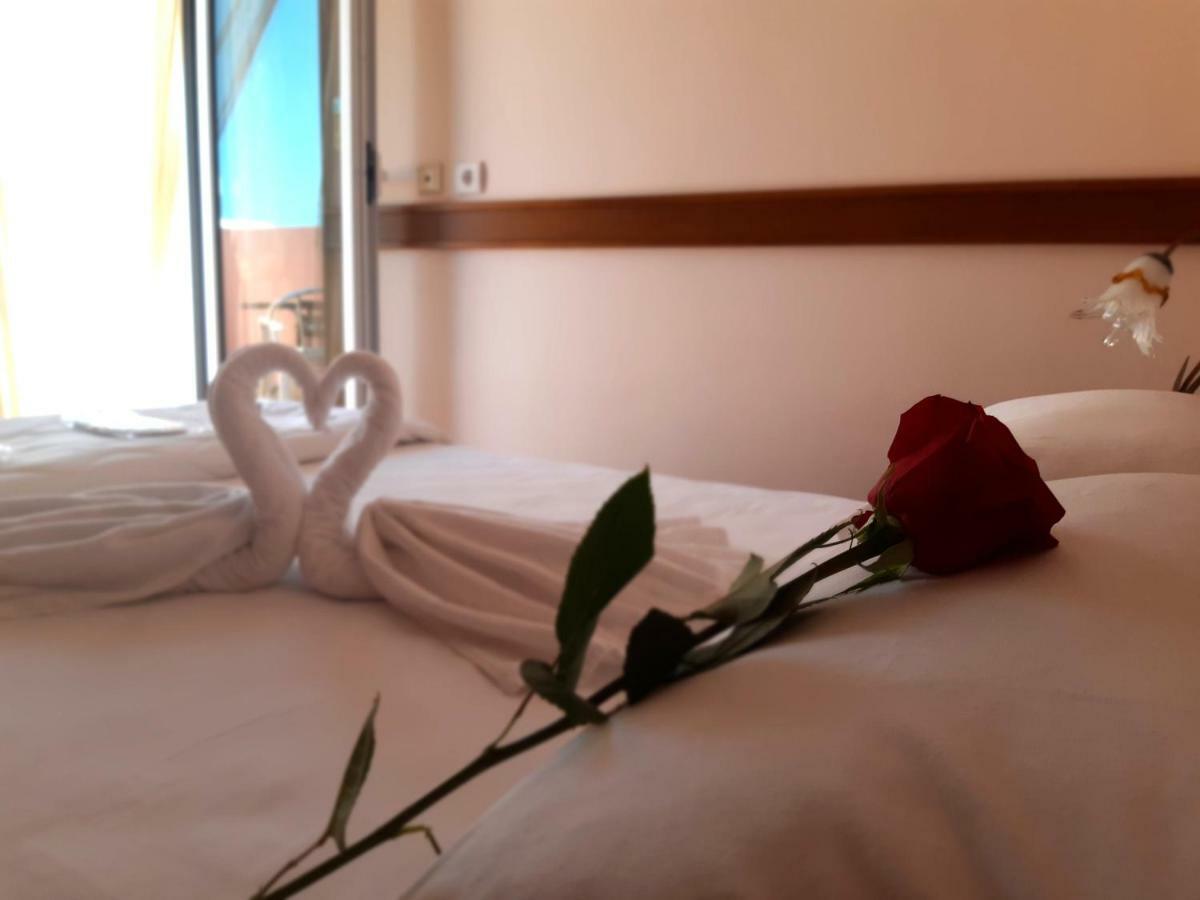 Garni Hotel Koral Budva Exteriér fotografie